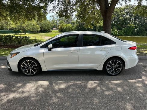 Used 2020 Toyota Corolla SE FWD image 4