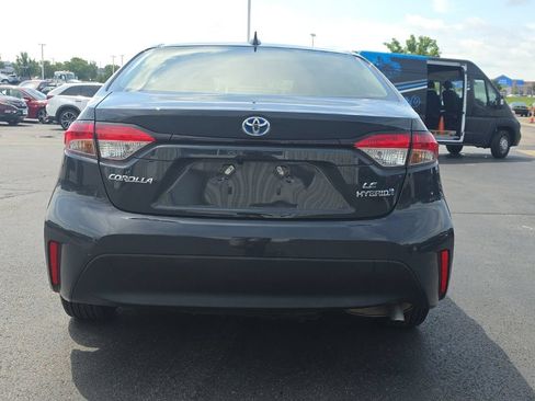 Used 2023 Toyota Corolla LE FWD image 6
