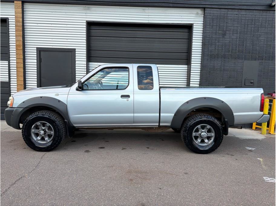 Used 2001 Nissan Frontier XE AWD/4WD image 6