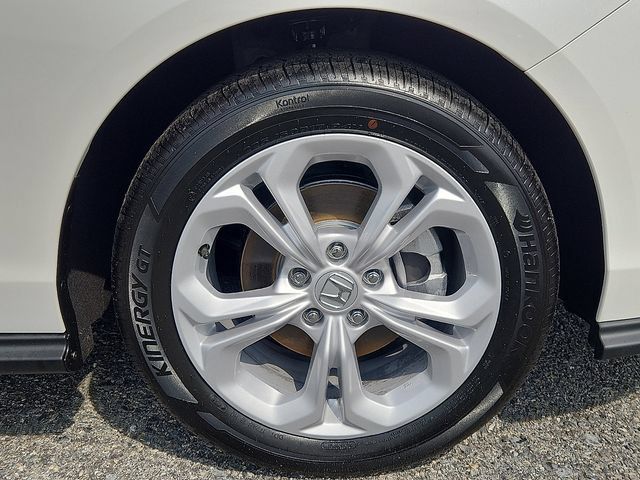 Certified 2026 Honda Accord LX image 8
