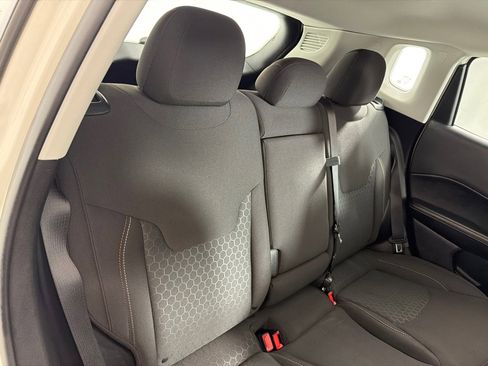 Used 2021 Jeep Compass Sport FWD image 23