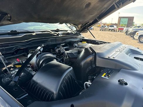 Used 2022 RAM 2500 Tradesman AWD/4WD image 35