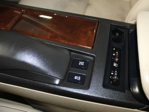 Used 2013 Lexus RX 350 AWD w/ Navigation Pkg image 20