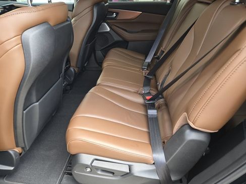Used 2025 Acura MDX FWD w/ Technology Package image 16