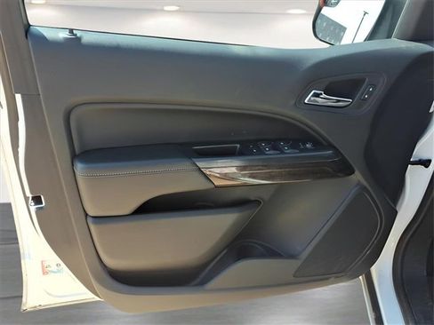 Used 2022 GMC Canyon Elevation w/ Elevation Premium Package image 14