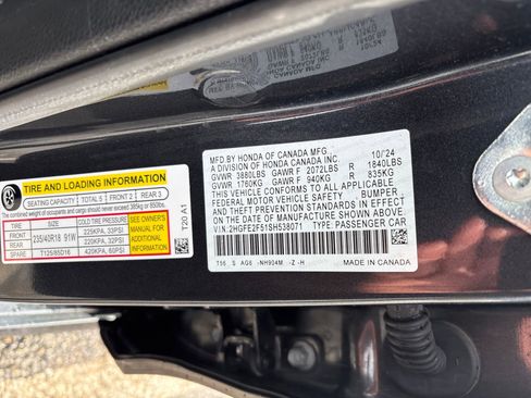 Used 2025 Honda Civic Sport image 30