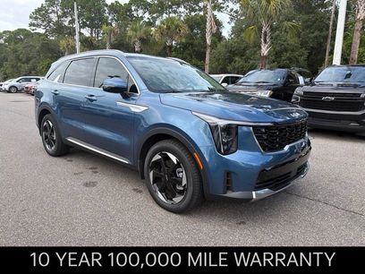 Certified 2025 Kia Sorento EX
