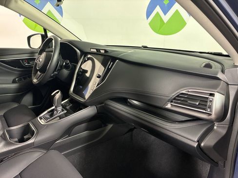 Used 2025 Subaru Outback Limited image 31