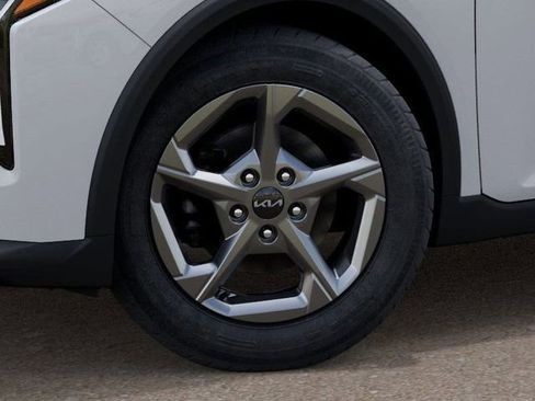 New 2026 Kia K4 LXS image 9