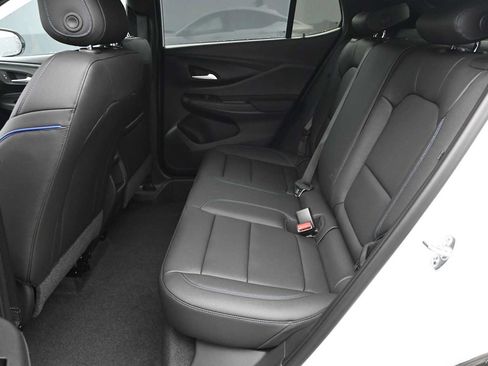 New 2026 Buick Envista Sport Touring w/ Convenience I Package FWD image 24