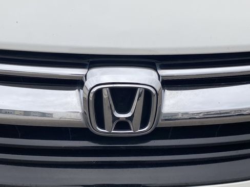 Used 2018 Honda CR-V LX image 25