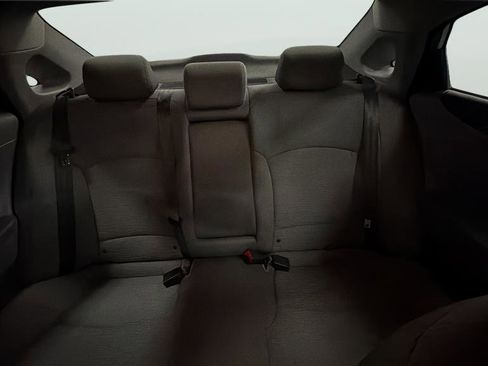 Used 2013 Hyundai Sonata Base image 24