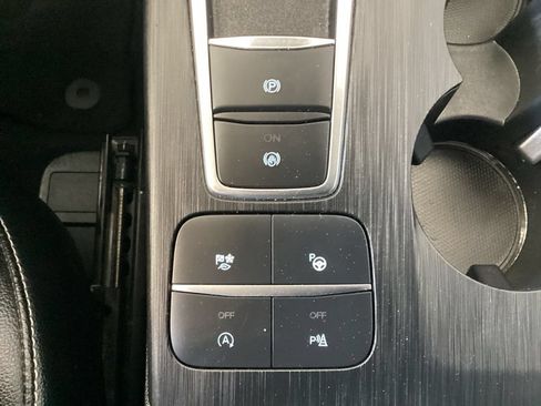 Used 2020 Ford Escape Titanium AWD/4WD image 62
