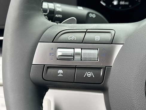 New 2026 Hyundai Kona Limited FWD image 17