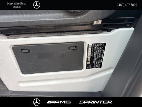Used 2025 Mercedes-Benz Sprinter 2500 image 19
