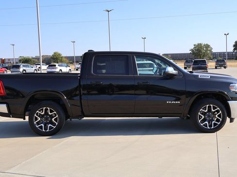 Used 2026 RAM 1500 Laramie AWD/4WD image 6