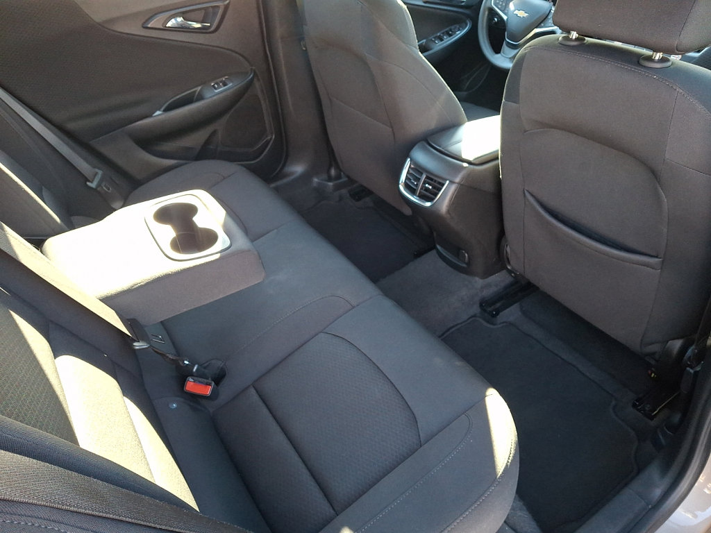 Used 2025 Chevrolet Malibu LT FWD image 15