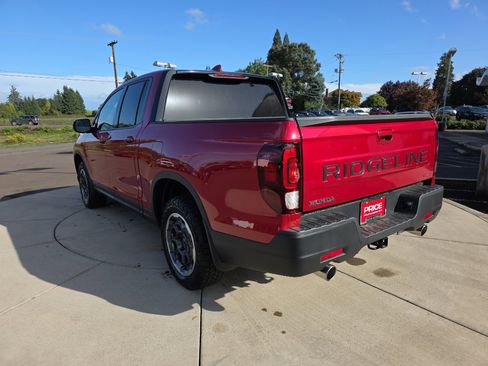 Used 2024 Honda Ridgeline Sport+ image 4