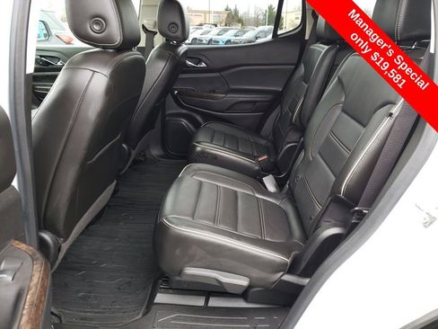 Used 2020 GMC Acadia Denali w/ LPO, 'HIT The Road' Package AWD/4WD image 25