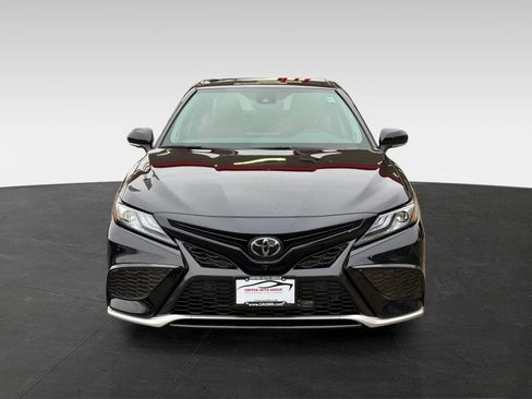 Used 2023 Toyota Camry XSE w/ Navigation Package image 2