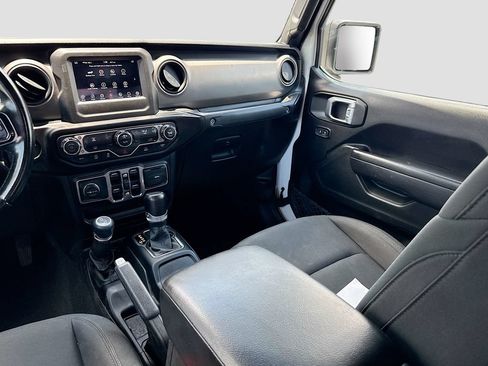 Used 2022 Jeep Gladiator Sport AWD/4WD image 22