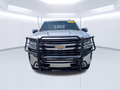 Used 2021 Chevrolet Silverado 1500 LTZ w/ LTZ Premium Package AWD/4WD image 10
