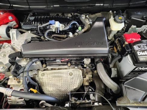 Used 2014 Nissan Rogue SV w/ SV Premium Package image 27