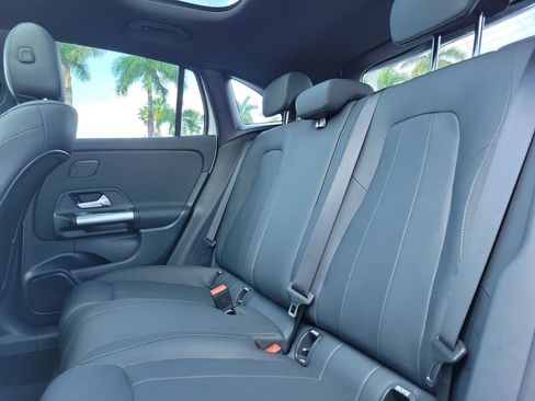 Certified 2025 Mercedes-Benz GLA 250 image 12