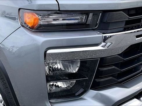 Used 2024 Chevrolet Silverado 2500 LT image 31