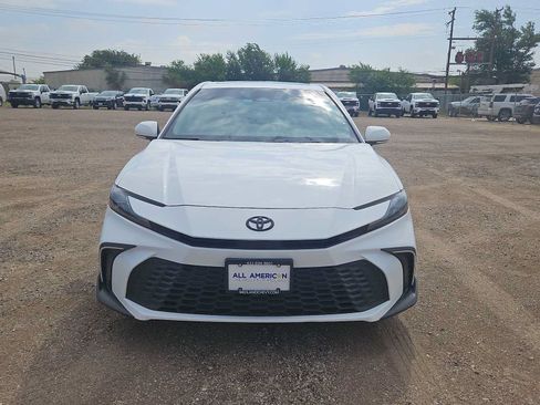 Used 2025 Toyota Camry SE w/ Multimedia Upgrade Package FWD image 3
