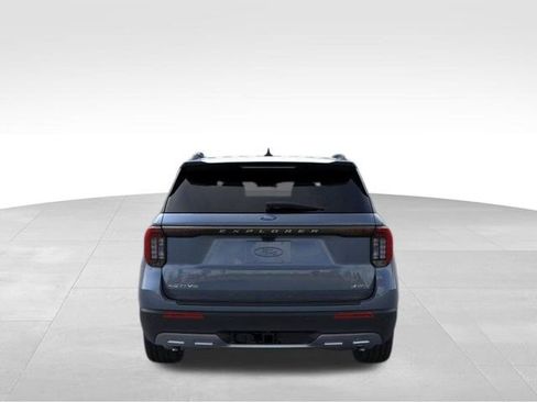 New 2026 Ford Explorer Active AWD/4WD image 6