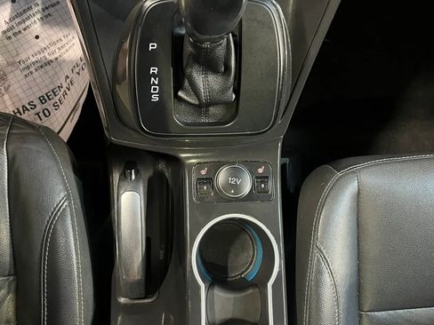 Used 2014 Ford Escape Titanium w/ Equipment Group 401A FWD image 17