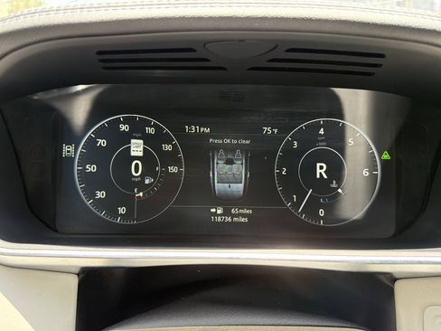 Used 2017 Land Rover Range Rover HSE AWD/4WD image 32