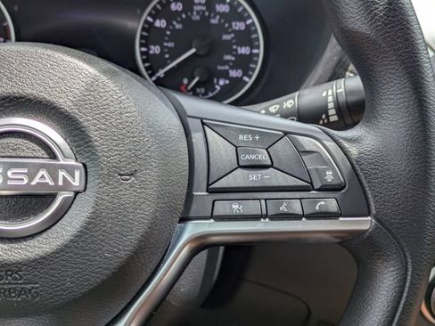 Used 2024 Nissan Sentra SV FWD image 24