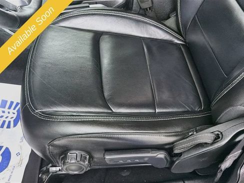 Used 2018 Jeep Wrangler Unlimited Sahara AWD/4WD image 18