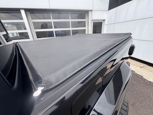 Used 2020 Jeep Gladiator Overland image 26