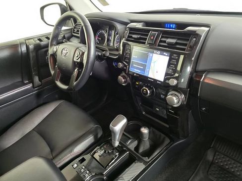 Used 2023 Toyota 4Runner TRD Off-Road Premium AWD/4WD image 10