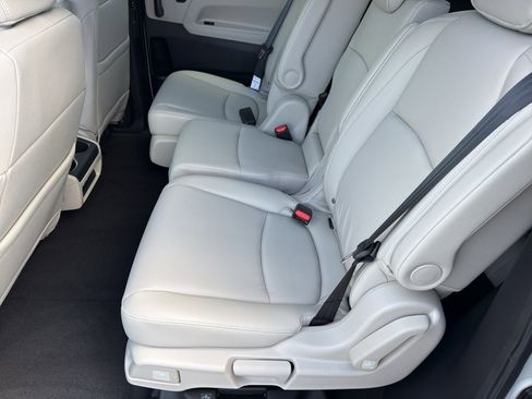 New 2026 Honda Odyssey EX-L image 18