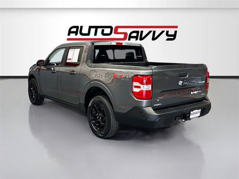 Used 2022 Ford Maverick Lariat w/ Lariat Luxury Package image 5