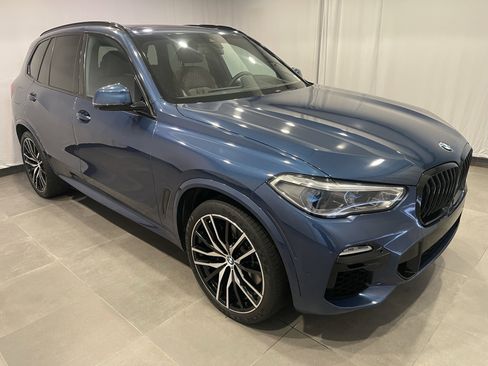 Used 2020 BMW X5 xDrive40i w/ M Sport Package AWD/4WD image 3