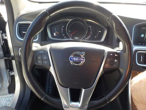 Used 2016 Volvo S60 T5 Premier FWD image 13