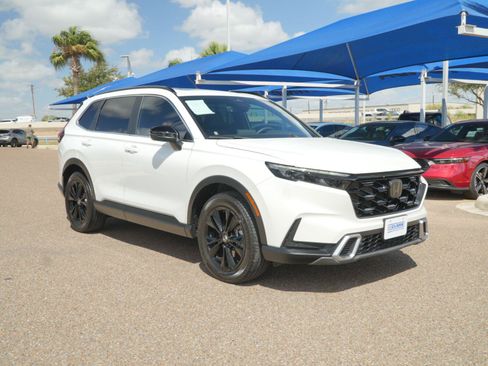 Used 2024 Honda CR-V Sport Touring image 3