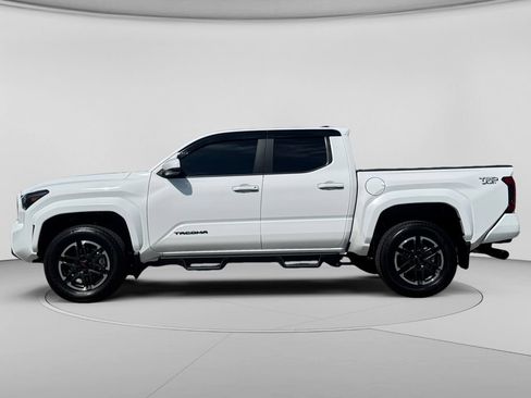 Used 2026 Toyota Tacoma TRD Sport RWD image 8