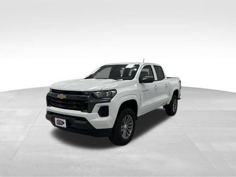 New 2026 Chevrolet Colorado LT AWD/4WD image 3