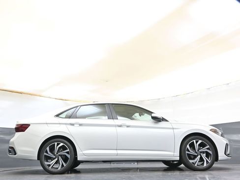 New 2026 Volkswagen Jetta SEL image 45