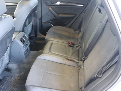 Used 2023 Audi SQ5 Premium w/ Convenience Package AWD/4WD image 32