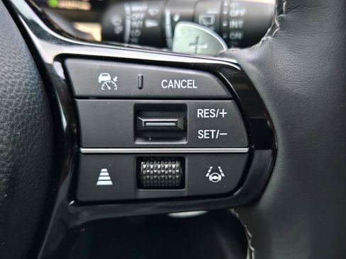 Used 2025 Acura ADX FWD image 25