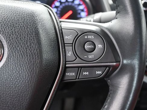 Used 2022 Toyota Camry XSE image 26