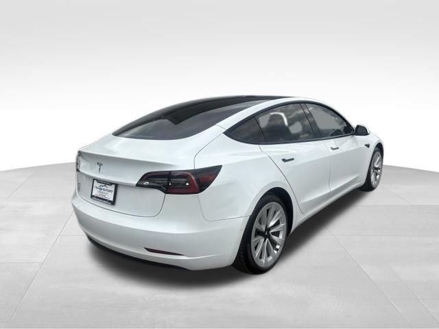 Used 2021 Tesla Model 3 Standard Range Plus RWD image 2