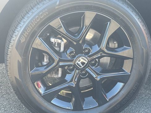 Used 2024 Honda HR-V Sport image 27